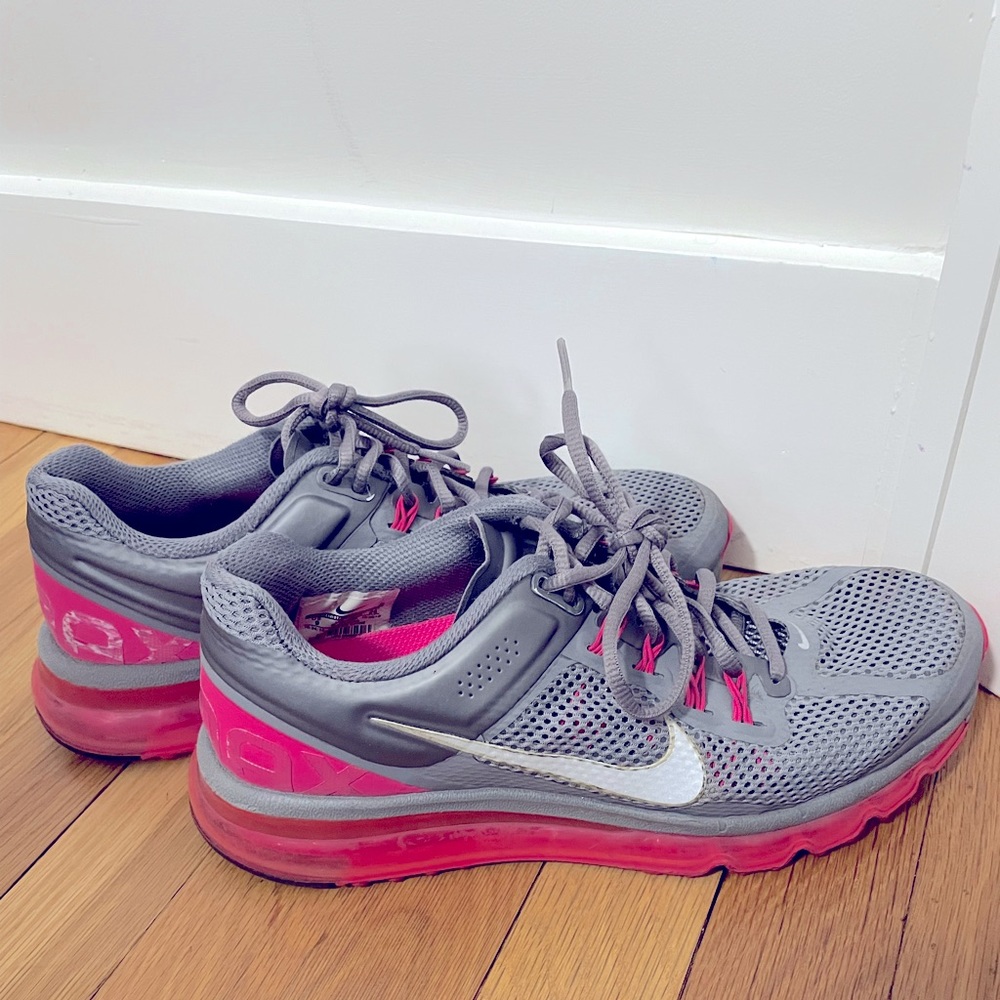 Nike Air Max + 2013 Women size 9 Hot Pink and Grey Lace Up
